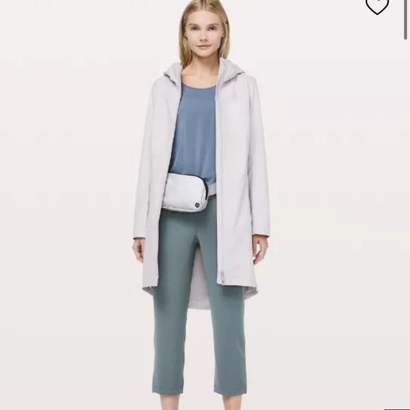 Lululemon Rain Jacket Size 2 - Picture 2 of 14